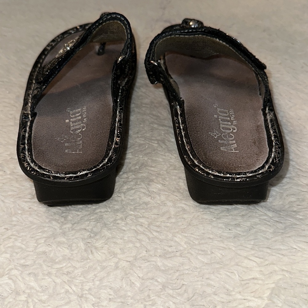 Alegria Carina 223 Black Silver Sandals Rocker Bottom Size 35 Adjustable Strap - Picture 5 of 8